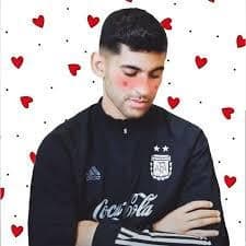 Argentina Fan Blushing With Heart Eyes